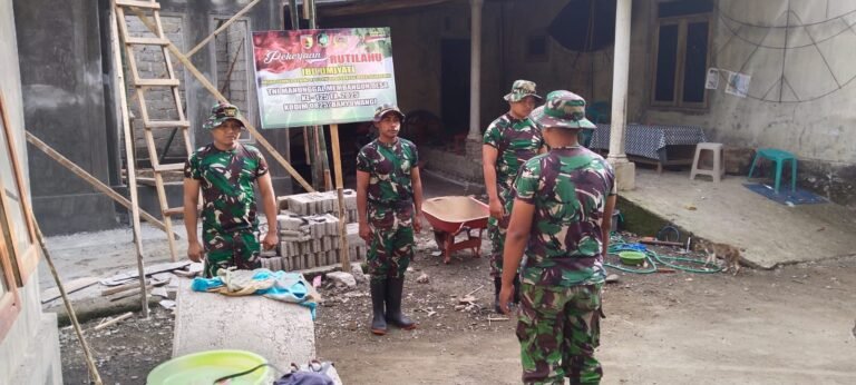 Awali Hari dengan Doa, TNI dan Warga Banyuwangi Wujudkan TMMD yang Produktif