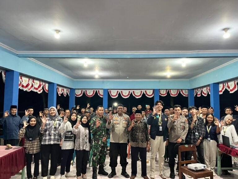 Babinsa Koramil 0825/20 Songgon Hadiri Sosialisasi Pentingnya Menjaga Keamanan Lingkungan Dan Kegunaan Rambu Jalan
