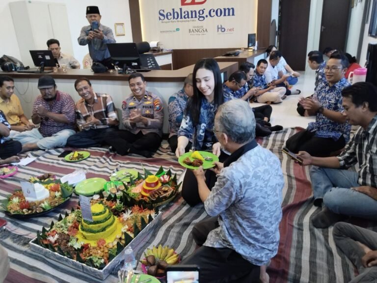 Kodim 0825/Banyuwangi Hadiri Tasyakuran HUT Ke-5 Seblang.com