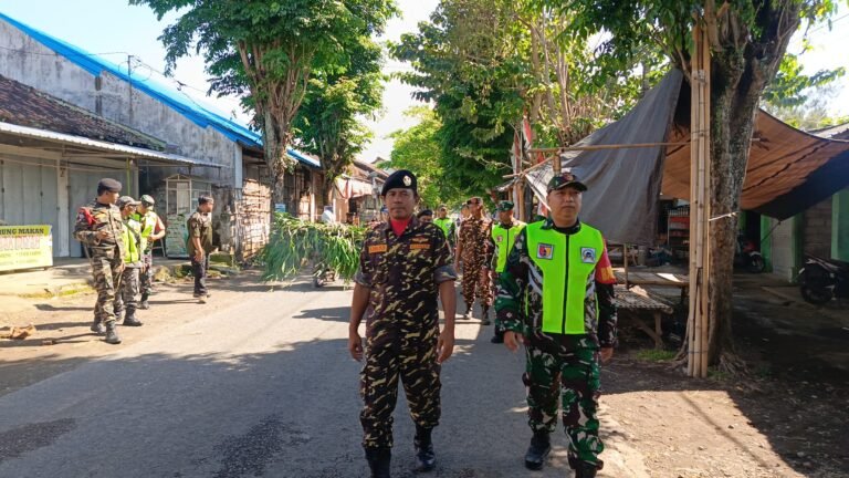 Koramil 0825/21 Kalipuro dan Banser Gelar Wujud kebersamaan Jaga Kondusifitas Keamanan Masyarakat