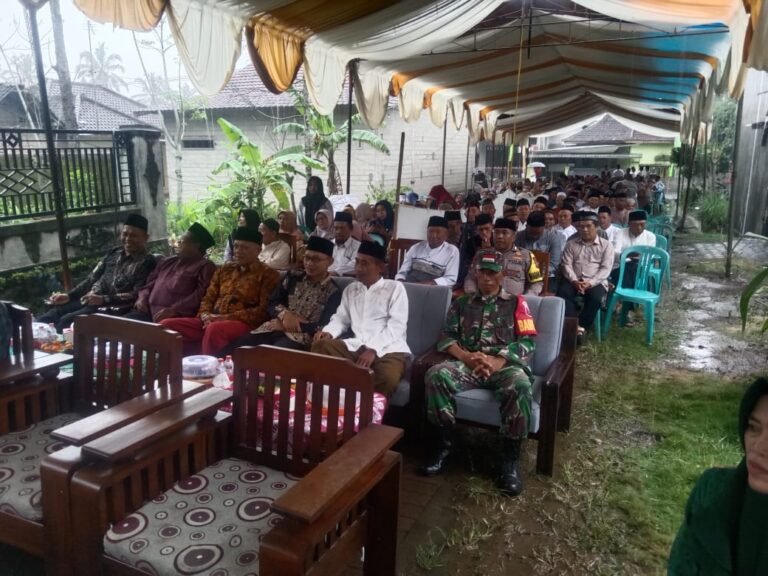 Babinsa Koramil Songgon Kawal Harmoni Peringatan Isra Mi’raj, 200 Jamaah Padati Dusun Pertapan