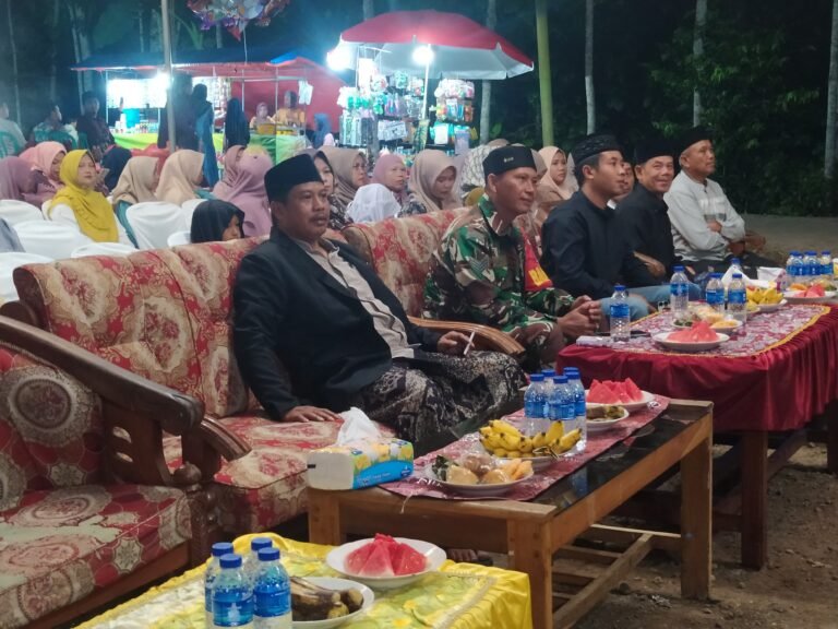 Babinsa Koramil Songgon Turut Mewujudkan Gerakan Berbagi: Tasyakuran Dan Santunan Anak Yatim Piatu Duafa Berlangsung Sukses Di Bangunsari